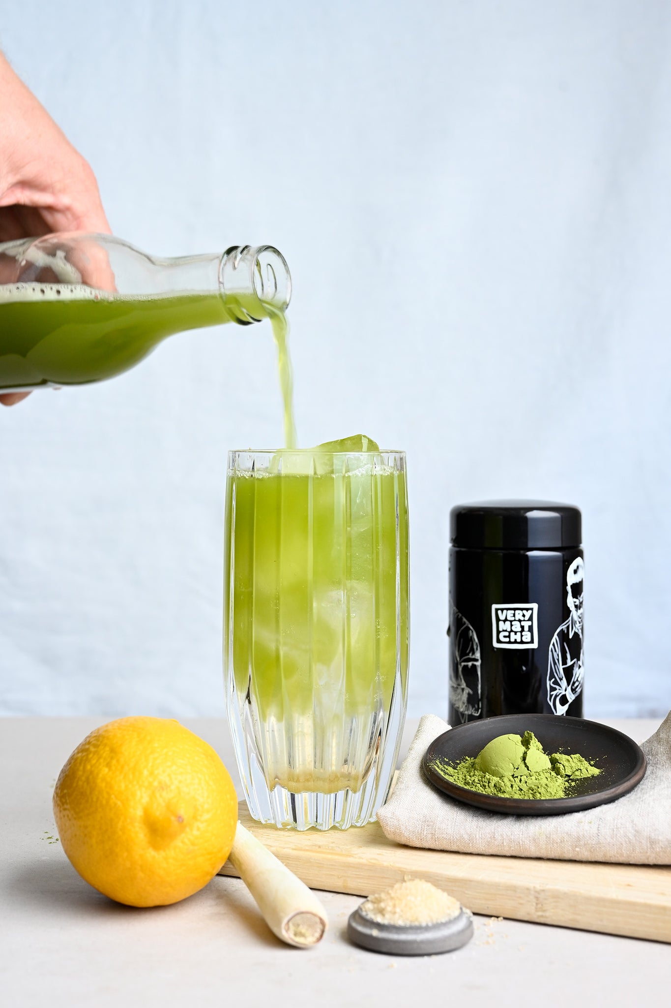 Grundlage für dieses erfrischende Matcha-Limonade Rezept ist ein Cold Brew Matcha