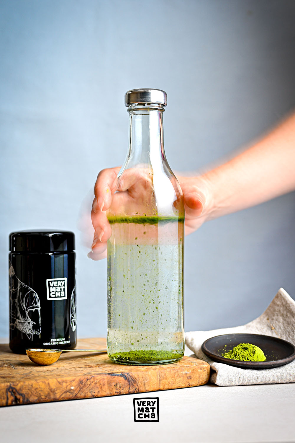 Beliebte Matcha Rezepte: Im Bild Matcha Latte im Coffee PUNKTO in Tokio, Shibuya City