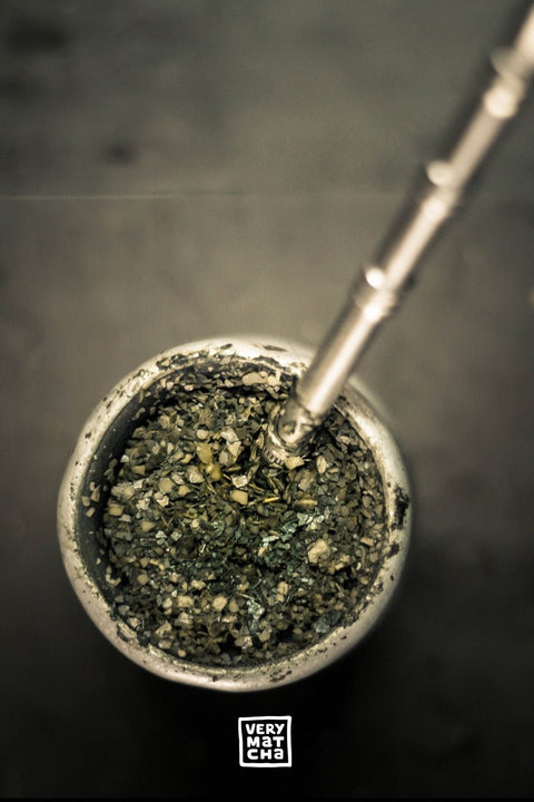 Matcha oder Mate: Die Unterschiede und Gemeinsamkeiten