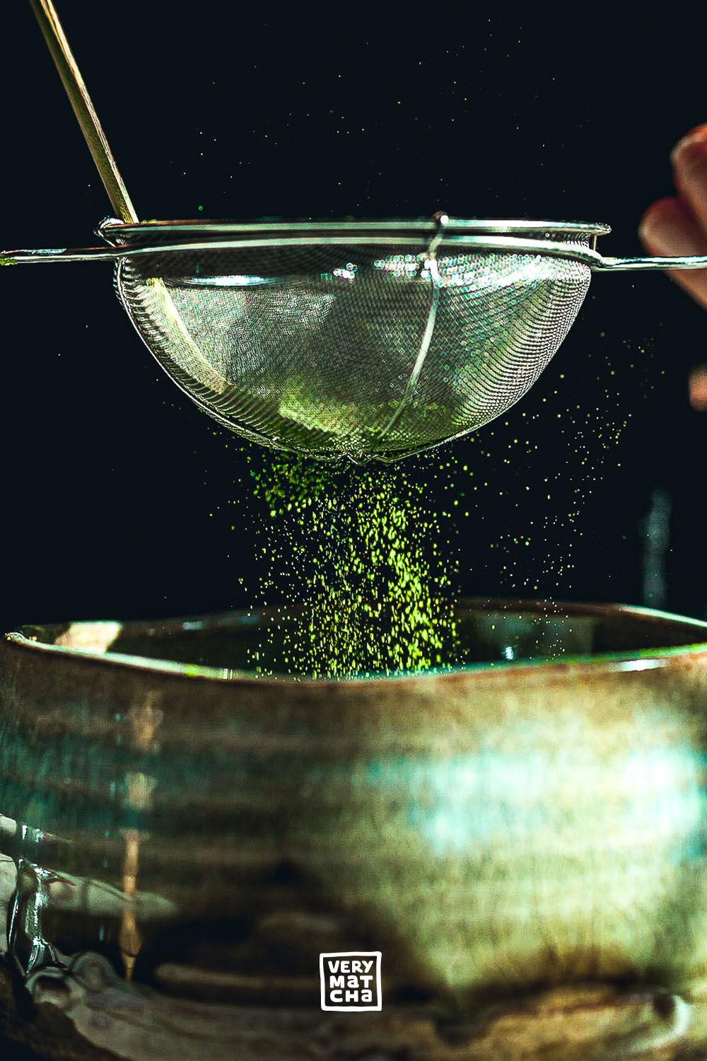 Der beste Matcha ist leuchtend grün, feinst vermahlen und schmeckt intensiv umami