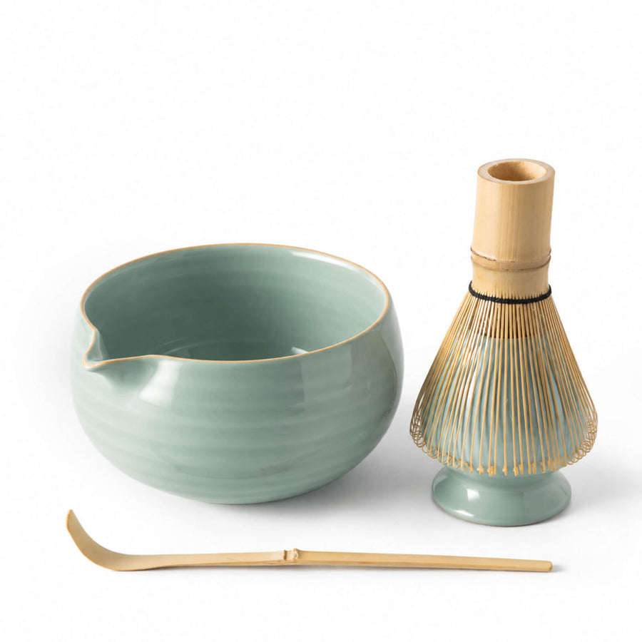 Matcha Set UMI: Schale, Bambusbesen, Bambuslöffel & Besenhalter